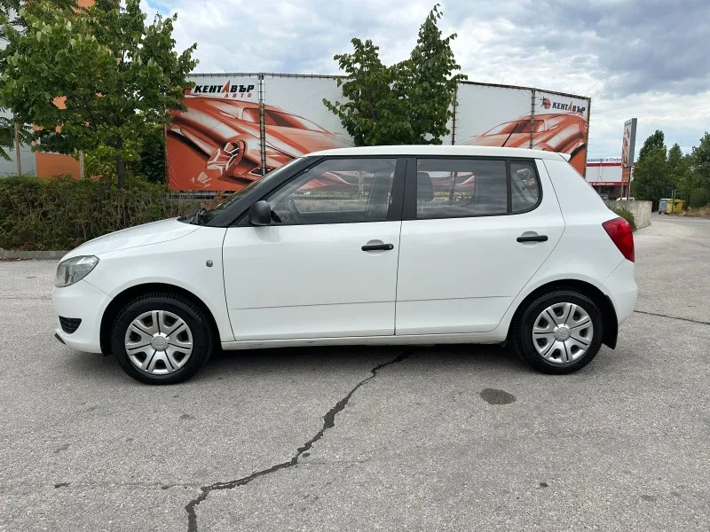 Skoda Fabia 1.6TDI 90кс 2012г Image 2