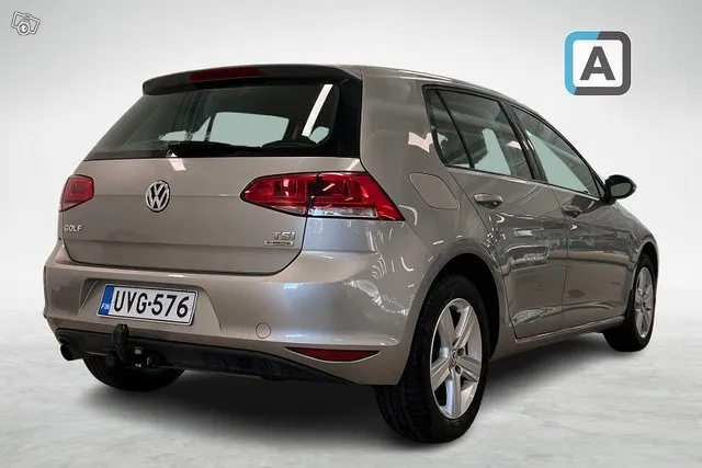 Volkswagen Golf Highline 1,2 TSI 77 kW (105 hv) BlueMotion Technology DSG * Pienet kilometrit / Koukku * Image 3