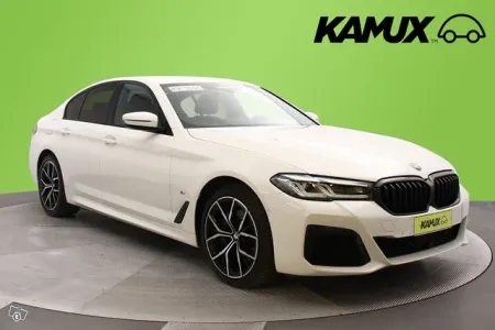 BMW 530 G30 Sedan 530e xDrive M Sport / Adapt. Vakkari / Comfort Access / Harman/Kardon / Vetokoukku / HUD