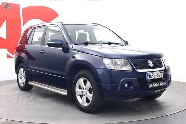 Suzuki Grand Vitara 2,4 VVT 4WD 5D 5MT - / SUOMIAUTO / LOHKO+SISÄPISTOKE / VAKIONOPEUDENSÄÄDIN / NELIVETO Image 7